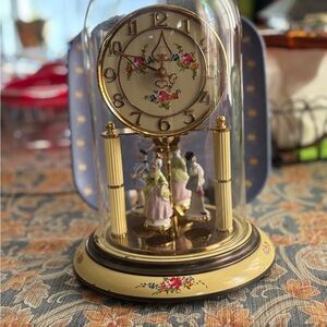 Vintage Floral Kern Anniversary Clock